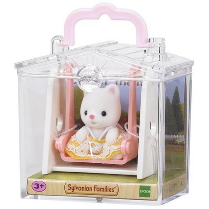 Dojenček v škatlici - svilena muca na gugalnici Sylvanian Families