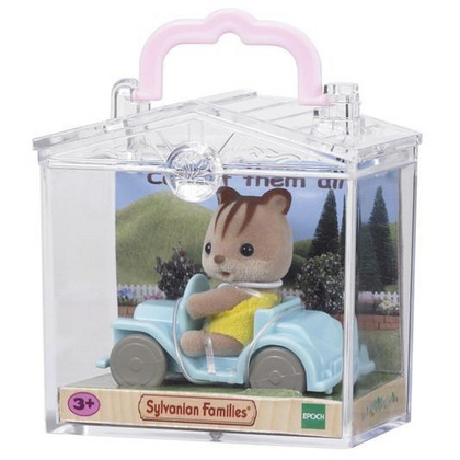 Dojenček v škatlici - rjava veverička v avtku Sylvanian Families