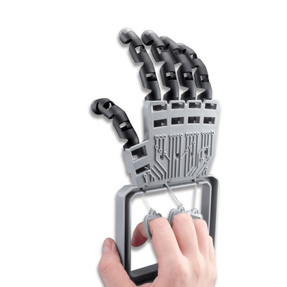 ROBOTSKA ROKA