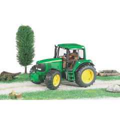 BRUDER Traktor John Deere